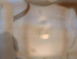 HuaYang花漾 – 当赵惟依coco遇上粉色，这图包简直是梦幻！看得我心都要化了