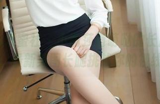 IMiss爱蜜社 – 小丽莎萌萌哒的长度游戏：最新美图长腿挑战你的视线
