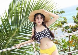 IMiss爱蜜社 – 谢芷馨Sindy美腿图片：我忍不住想给它们起个名字！