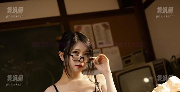 Leah梓未 职业装的另一种解读——Leah梓未私房合集里的不正式日常!