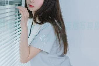 在喵糖映画，探一探纱雾美眉写真原图中的无限可能