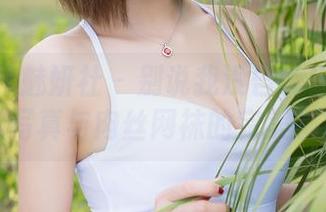 MiStar魅妍社 – 别说我没告诉你！黄乐然的写真与肉丝网袜的完美碰撞。