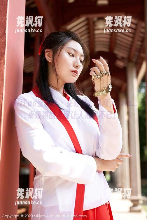 MiiTao蜜桃社-Cris_卓娅祺 MiiTao蜜桃社 - 在红裙的瞬间,Cris_卓娅祺的美图让人心跳不已!