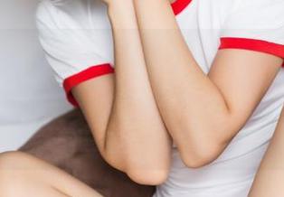 TouTiao头条女神 – 李媛媛套装图包：看她如何在‘全套’中演绎不一样的风格，简直让人泪奔！