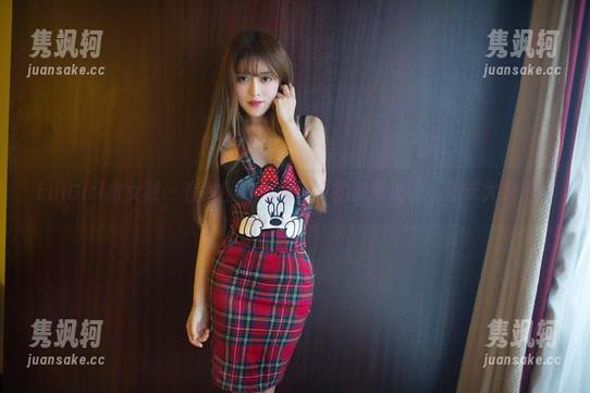 TuiGirl推女郎-何何夕 TuiGirl推女郎 - 在线围观!何何夕的美脚美图,年末大放送!