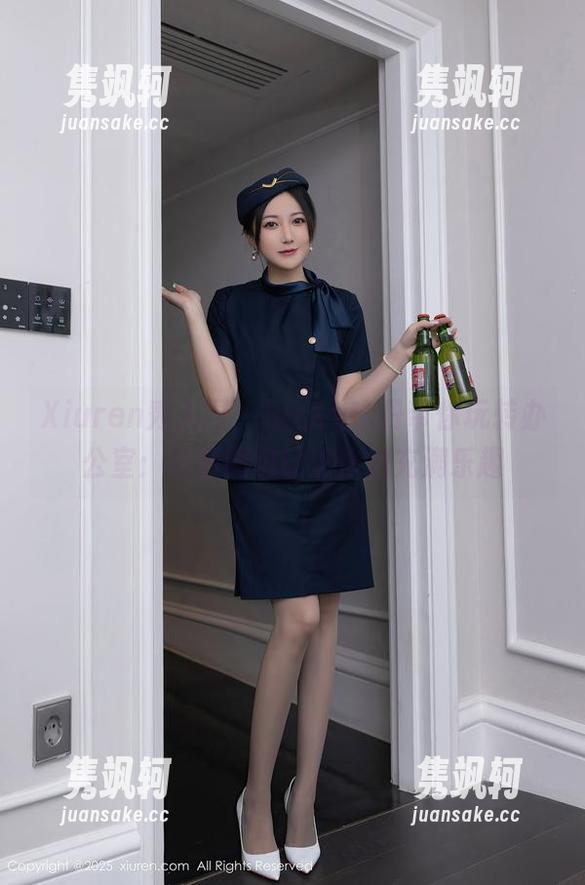 Xiuren秀人网-lucky咏丹 Xiuren秀人网 - lucky咏丹带你玩转办公室:福利图包让工作也充满乐趣