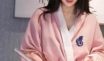 Xiuren秀人网 – 抢先下载！Sibyl的蕾丝作品，你的眼睛会感谢你！