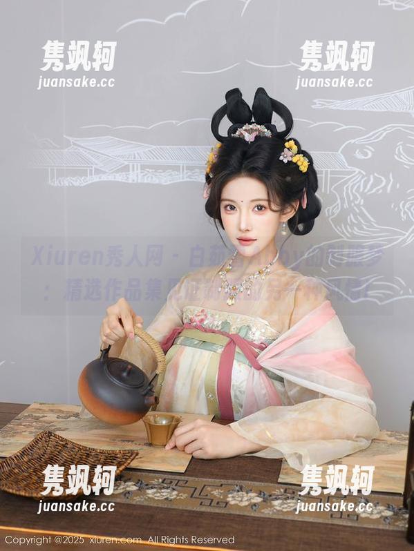 Xiuren秀人网 - 白茹雪Abby的制服梦：精选作品集见证制服的另一种风情!