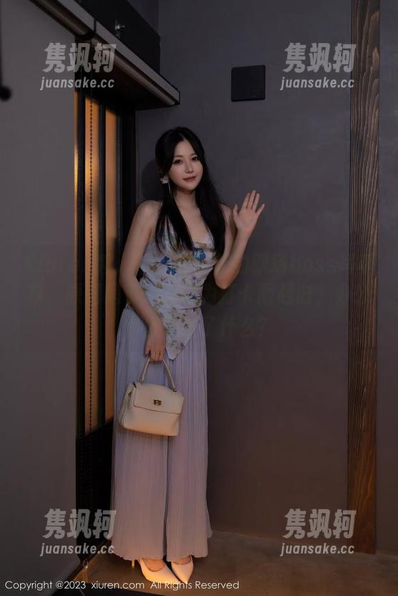 Xiuren秀人网-陆萱萱 Xiuren秀人网 - 陆萱萱的职场boss写真集,原图揭示:当你为打卡而战时,办公室里发生了什么?