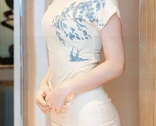 Xiuren秀人网 – 黄乐然与她的水手服写真集：微风轻拂，梦境一样的感觉