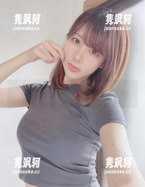 けん研(けんけん)天台最新美图，一场关于光和影的梦幻交汇。
