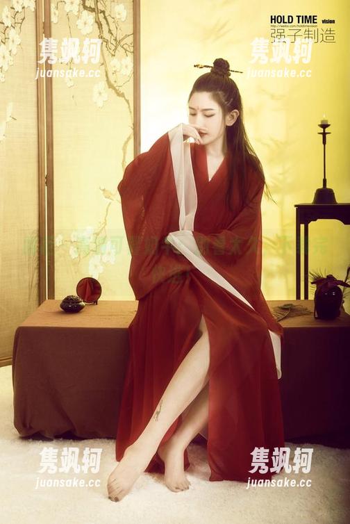 丽柜-可馨 丽柜 - 高清可馨奶牛:别看太久,下载完快逃!