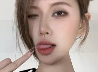 微密圈 – 高清护士乙醇子：每一帧都是温暖的怀抱