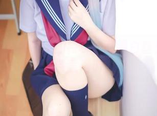 兔玩映画数不清的楼梯：高清白丝少女的诗意漫游