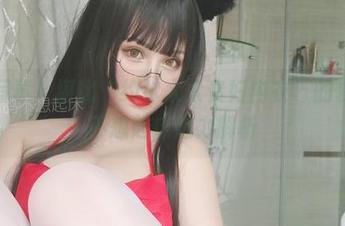 免费写真！堪比“约尔太太贵妇内衣”的夏鸽鸽不想起床魅力解析