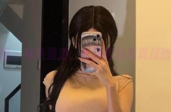 微密圈 – 棉袜漫游：女刺客的写真探险之旅
