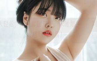 无圣光让人轻松，双人套图来啦，宋哈娜(송하나)和她的小搭档绝对嗨翻！