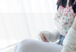 少女秩序 – 小满最新的旅拍写真，背影杀手又要出没了！
