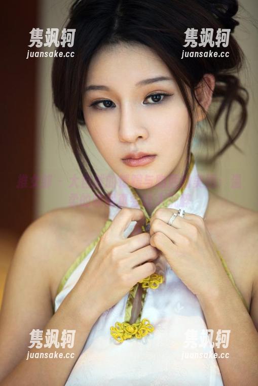 推女郎 - 大自然的馈赠与吻熙的美图：温柔的瞬间真会让人沉醉