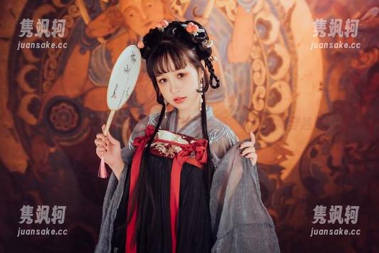 晕崽Zz 晕崽Zz短裙时光机:精选写真集,让你瞬间穿越!