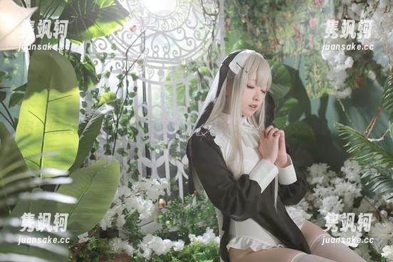 朝雾爱 最新写真惊艳来袭!朝雾爱的职业装,让你的办公桌也能开花!