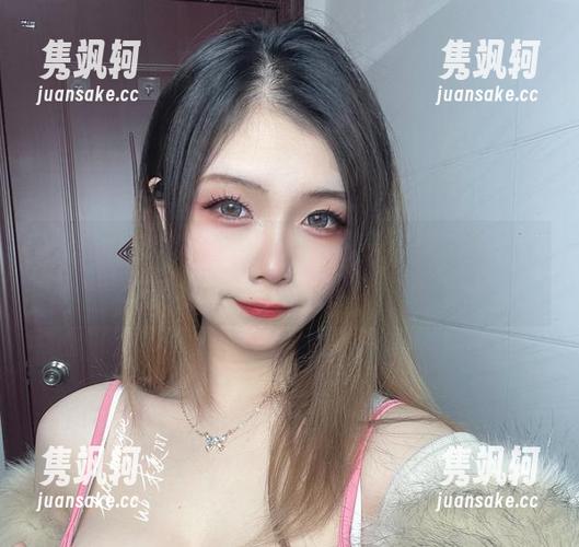 末夜787 眼镜衬托末夜787:奇幻合集,捕捉无声的故事