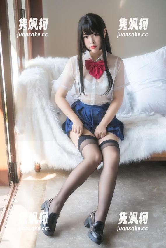 杏子夫人 杏子夫人最新大揭秘,黑系猫咪少女闯入心中,让我感受到那些难以言表的情绪。