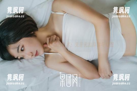 果团网-龚玥菲 果团网 - 龚玥菲黑白艺术:无圣光的真实与幻想