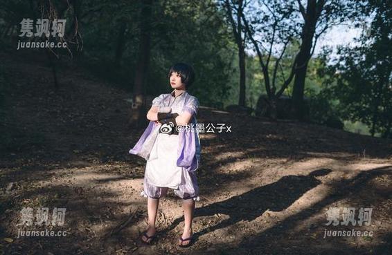 桃墨公子 桃墨公子原图探索:每一寸美足都在闪烁