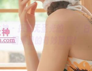 梦丝女神 – 探索无圣光的玥玥：白色空间图集里的奇妙旅程！
