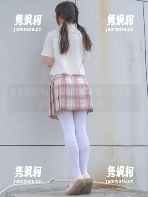 森萝财团 教室里的黑丝幻想:森萝财团定制图集,谁说学习不能有点色?