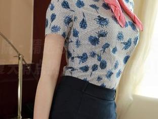 模范学院 – 精选思淇Sukiiii夏天作品：这夏天有点热，但她的气息更过分
