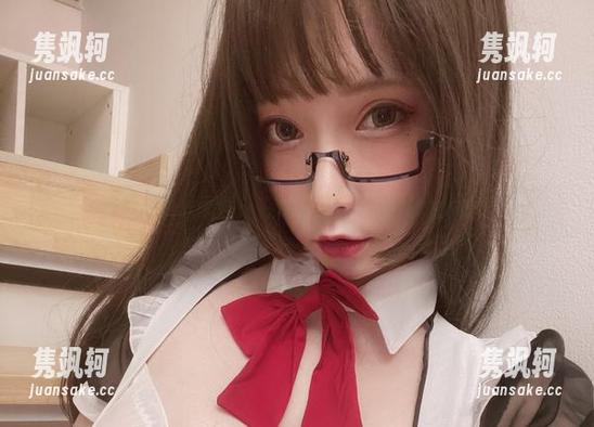次屁啦 次屁啦豹纹原图:在线抓拍,暴露她的小秘密