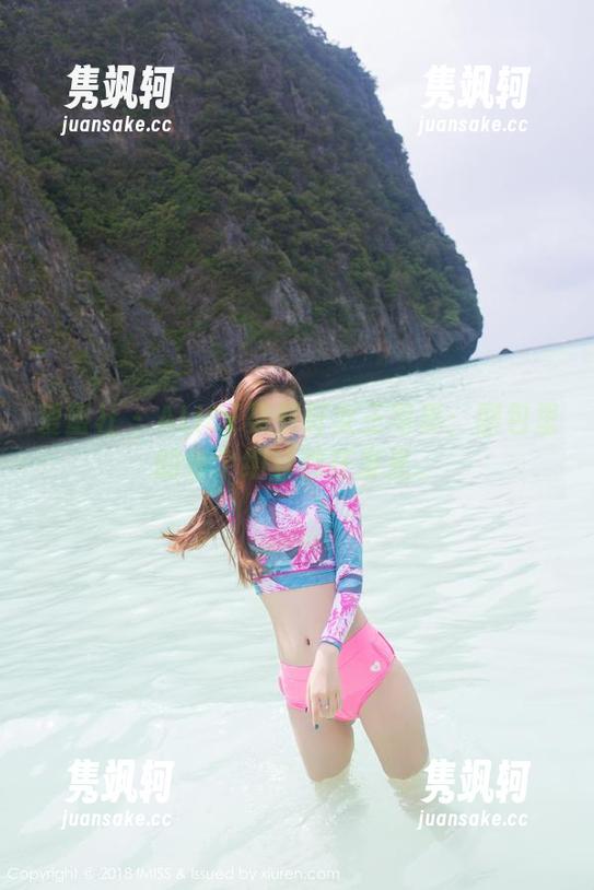 爱蜜社-ALICE梁紫轩 爱蜜社 - ALICE梁紫轩女王写真:图包里的每个细节都在发光。