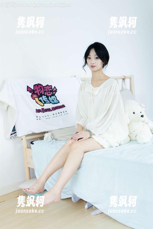 物恋传媒-婷婷 物恋传媒 - 白色的纯净VS无圣光的真实,婷婷的合集让我有点微妙的感觉——这是什么神奇的体验?