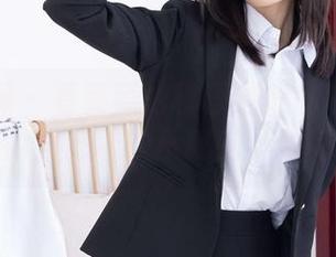 物恋传媒 – 看菜菜的秋日温情私拍：那些照片里藏着的小秘密，对吧？