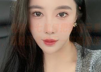 微密圈 – 看猪小七如何把圣诞元素玩得飞起，私拍图集中不一样的魔法！