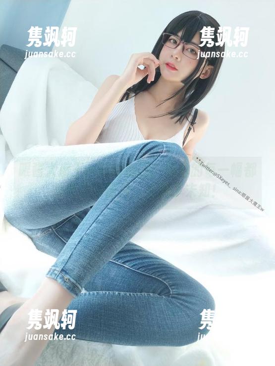 眼酱大魔王w 眼酱大魔王w的瑜伽服:所拍的每一幅都是灵动的图片,充满了未知!