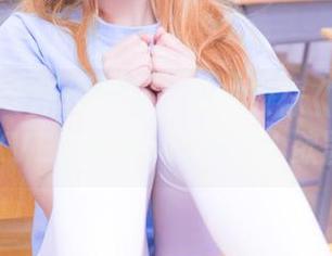 神楽坂真冬新作鉴赏：爱宕胶袜《ATAGO-LATEXVER》的cos真让人欲罢不能！