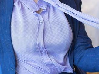 秀人网 – tina甜仔水手服图册：不自觉就想多看两眼，谁能做到如此自然？