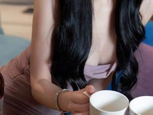 秀人网 – 古月小同学和她的连衣裙合集：照片里的小秘密，谁能猜到？