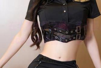 秀人网 – 在半梦半醒之间：苏小曼babyface的大胆图集与剧情