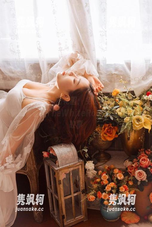 穆零Mu0 穆零Mu0的秘密花园:免费图册送给你,快来看看《TheWhiteRose》里的缤纷故事