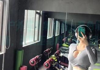 微密圈 – 户外写真集来袭，紫色哒豚豚的更新，谁能拒绝这样的气息？