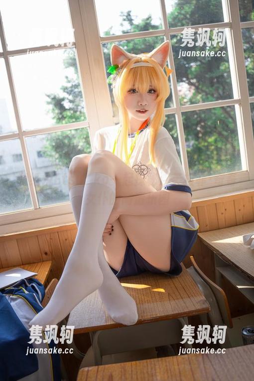 和纸悦Etsu_ko一起探秘：芙拉菲·奇奇女仆的高清乐园