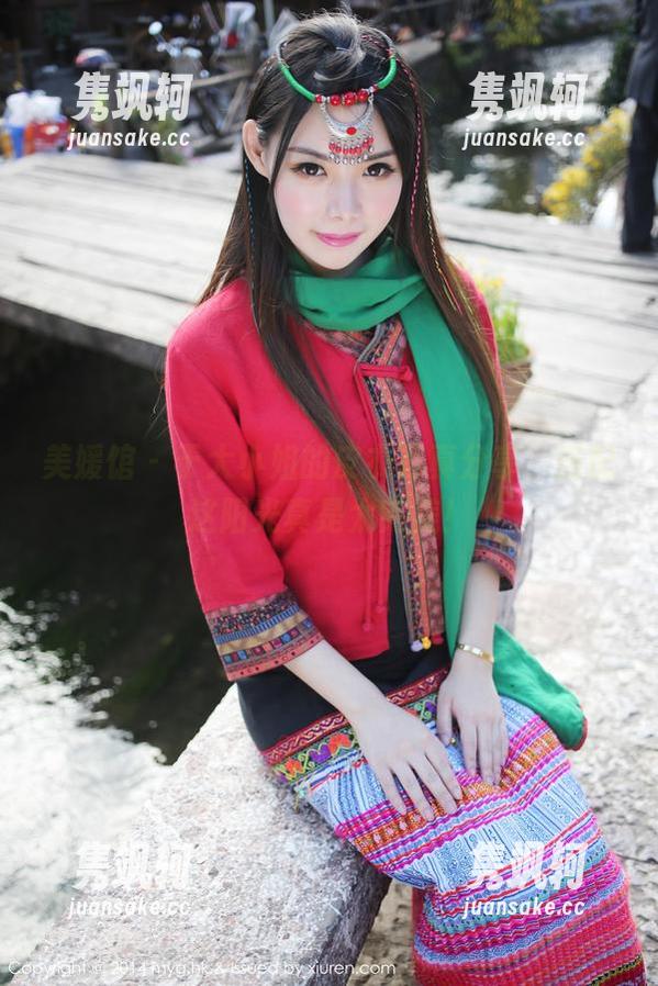 美媛馆 - 于大小姐的皮衣写真分享，搭配这阳光真是太完美！