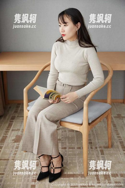 蜜桃社-Gina 蜜桃社 - Gina的万圣节另类风情:免费图片,糖果与鬼魂的联姻