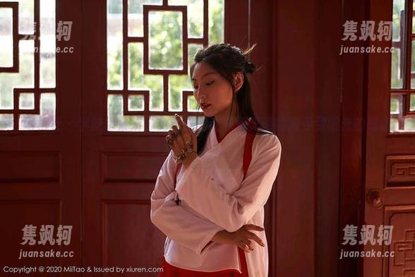 蜜桃社-伊素妍 蜜桃社 - 学妹伊素妍,免费美图让你每天都能感受到阳光的味道!