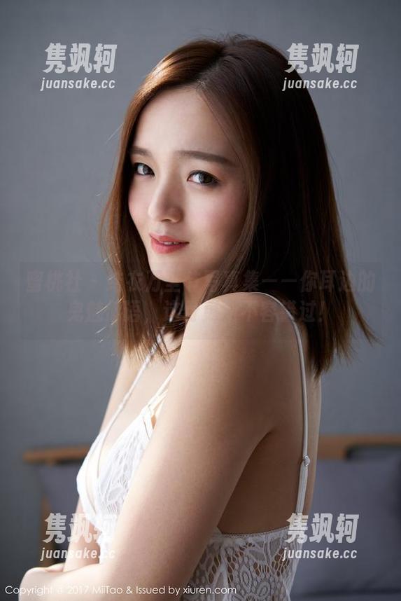 蜜桃社-结衣 蜜桃社 - 结衣万圣节写真集——你耳边的鬼魅低语,这份更新不容错过!