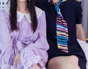 袜啵啵 – 呜呜，熊熊的豹纹作品在线太迷人，真是想多停留一会儿。